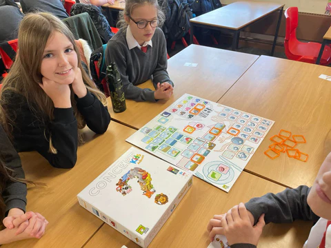 uk kids playing board games 3 480x480